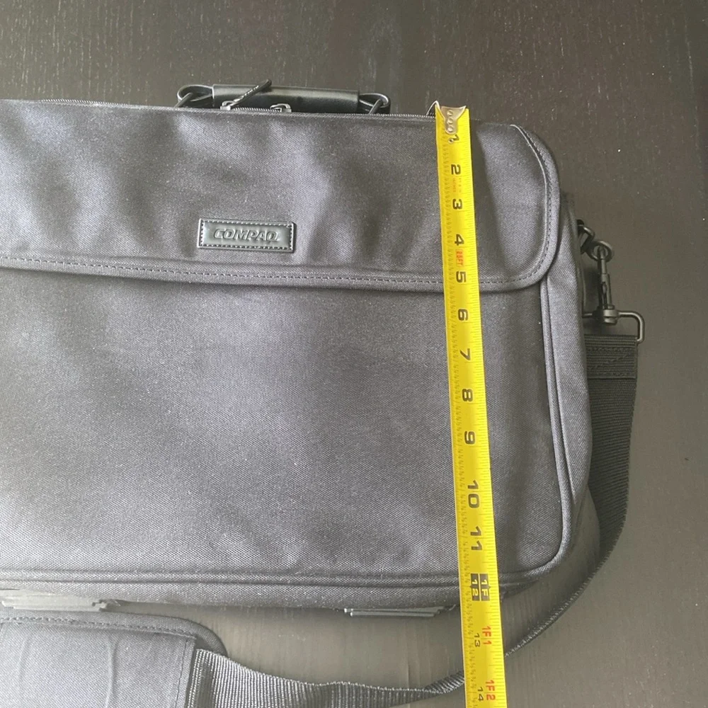 Vintage Compaq laptop bag